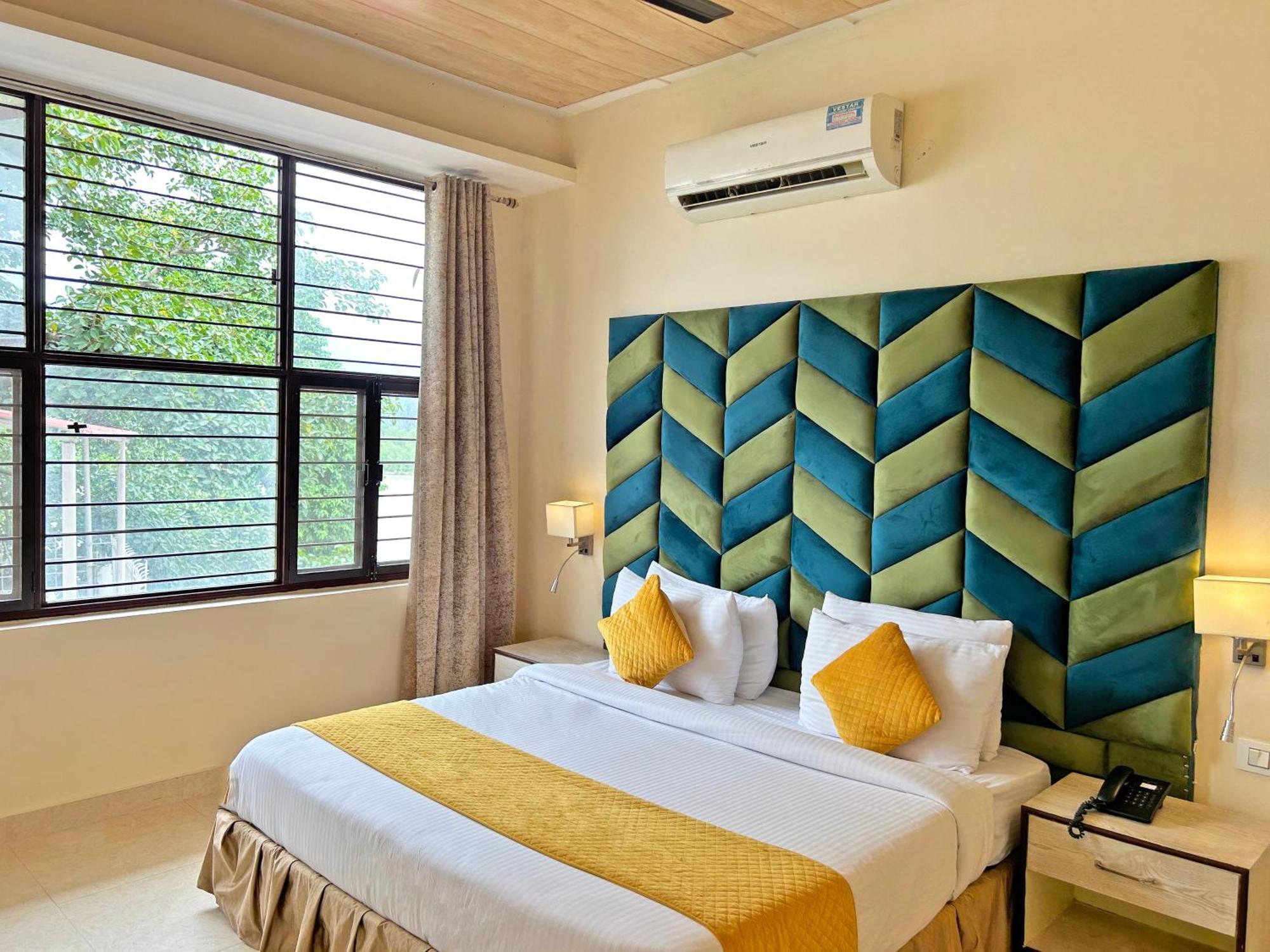 The Neeraj Naturecure On Ganga Rishīkesh Exterior foto